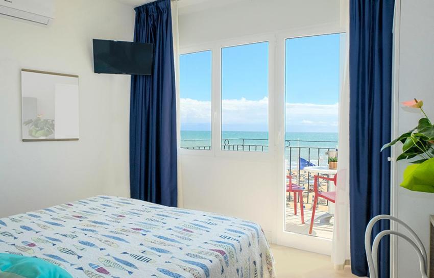 Hotel Manila Lido di Jesolo Kamer foto
