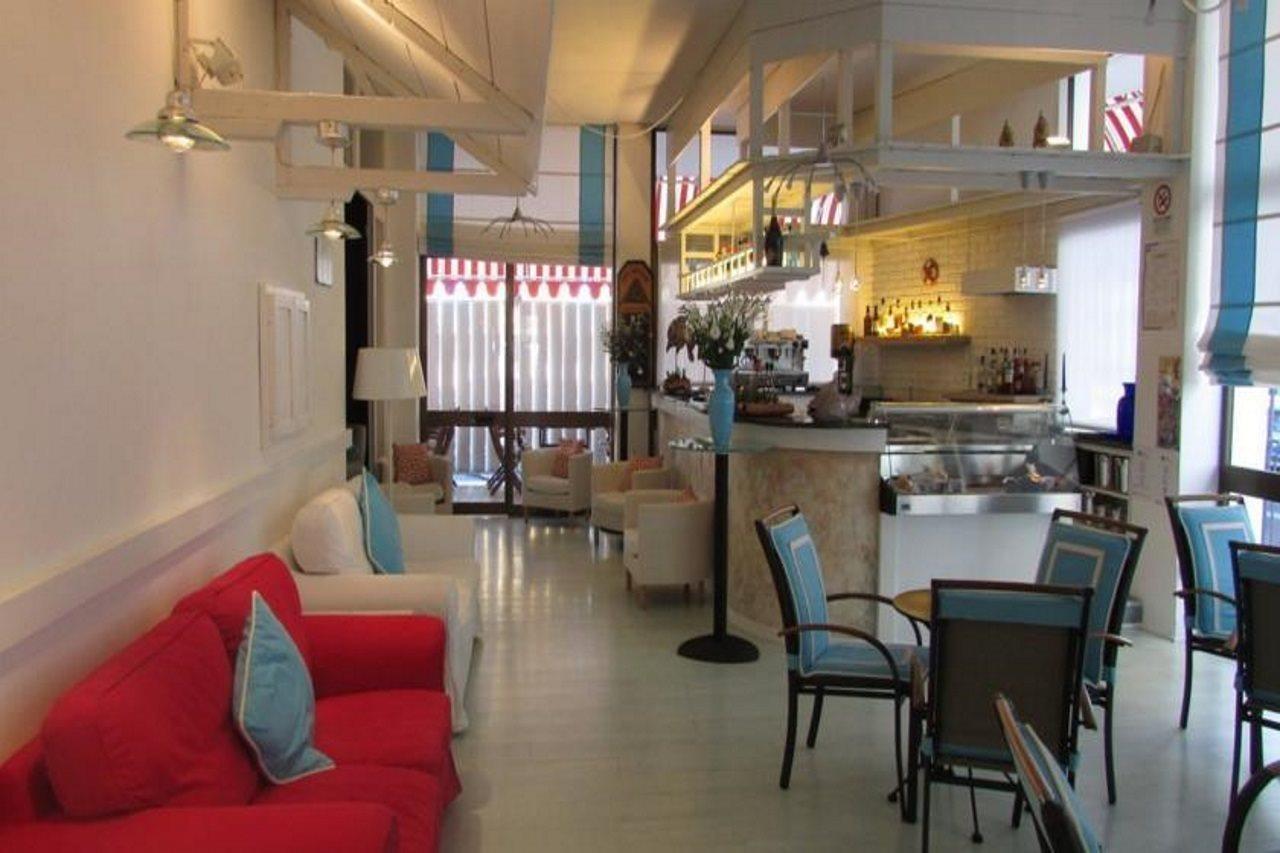 Hotel Manila Lido di Jesolo Buitenkant foto